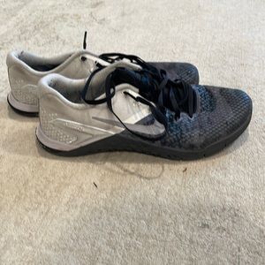 Mens Nike metcon training sneakers